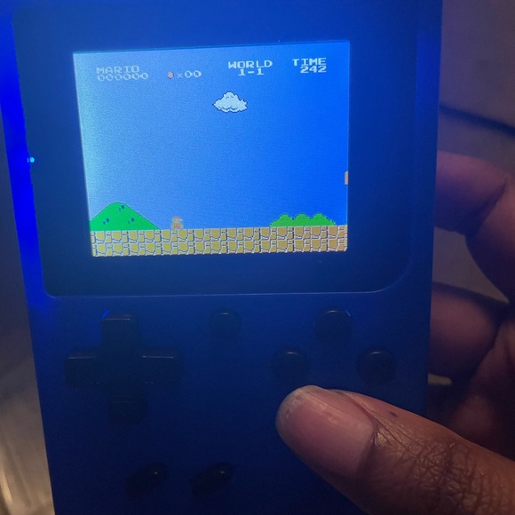 2 Handheld Video Game Consoles Built-in 400 Classic Games - Christmas Present - Picture 5 of 5